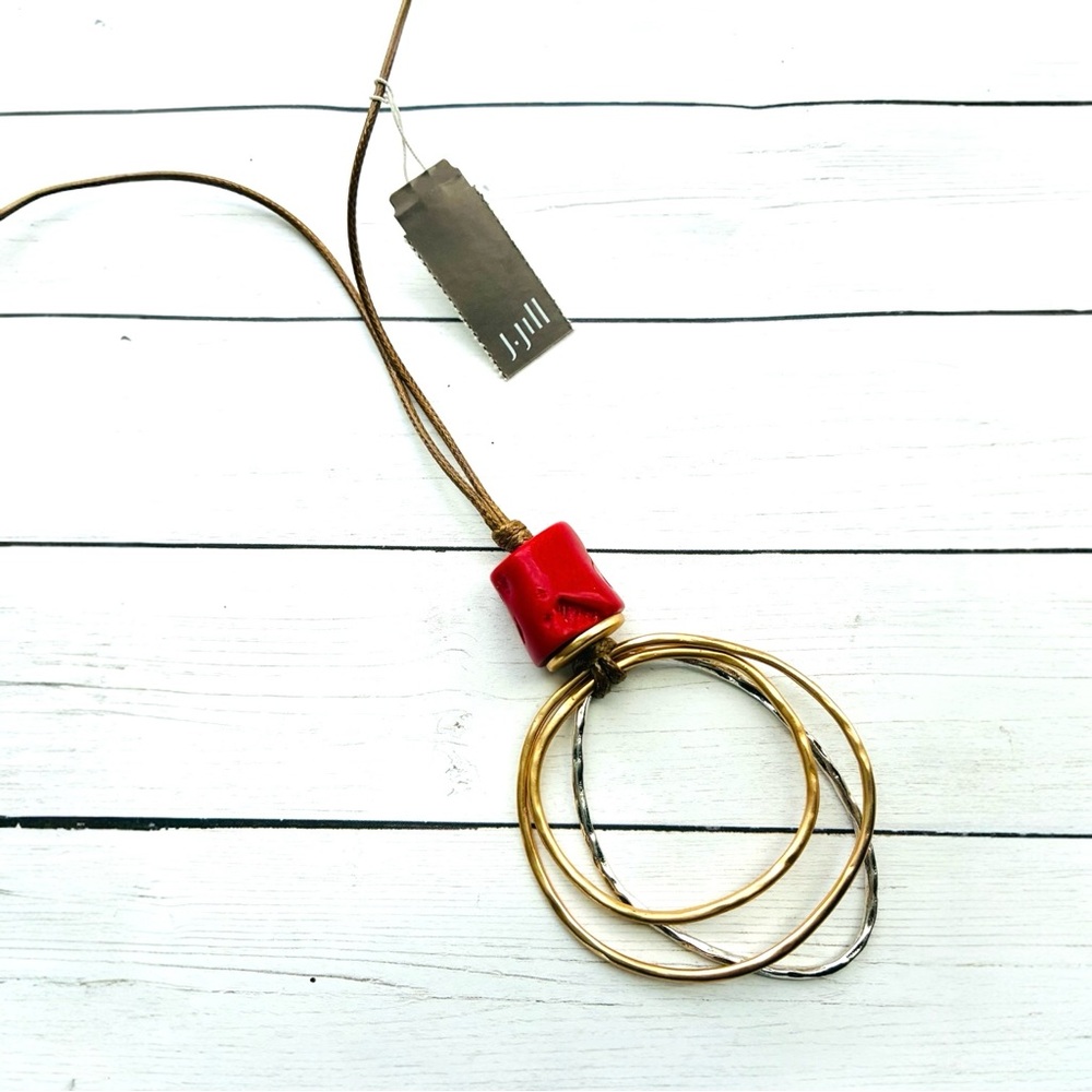 NEW NWT J. Jill Natural Red Coral Gold Circle Adjustable Cord Necklace $39 Tag